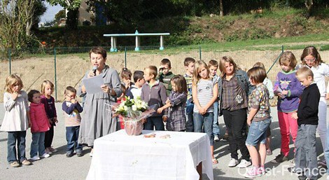 tricot-inauguration et benediction de l'ecole privee-la selle en luitre