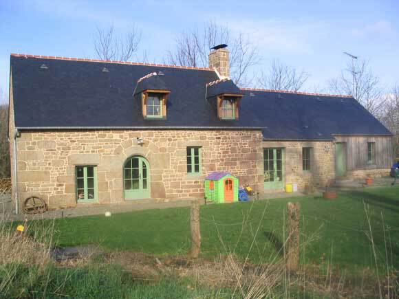 tricot-restauration d une habitation-melle-35-facade principale apres travaux